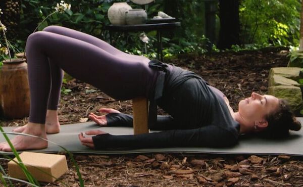 /Magazine/2021/September/27-09-2021_Yoga to release your hips and lower back.jpg
